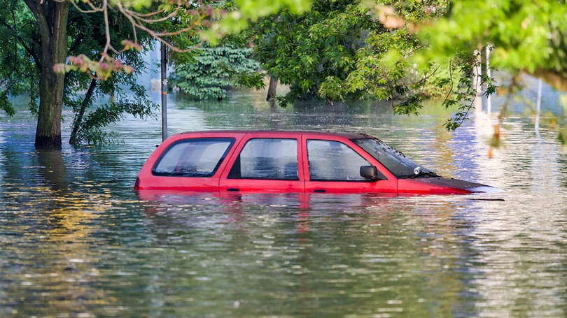 Bí quyết xử lý nhanh khi ôtô bị ngập nước