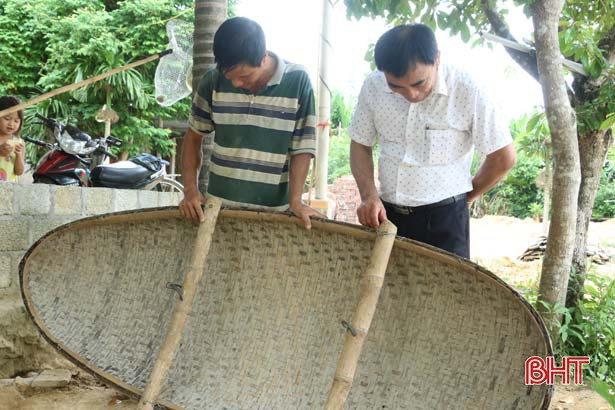 Huyện miền núi Hà Tĩnh chủ động ứng phó với bão số 8