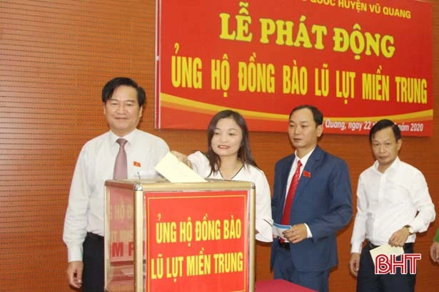 Các đơn vị, nhà hảo tâm chung tay hướng về người dân vùng lũ Hà Tĩnh