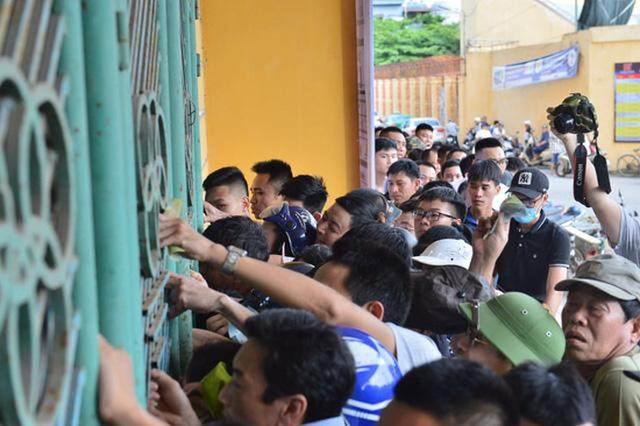 Báo Trung Quốc: “Không cần học đâu xa, hãy học hỏi bóng đá Việt Nam”