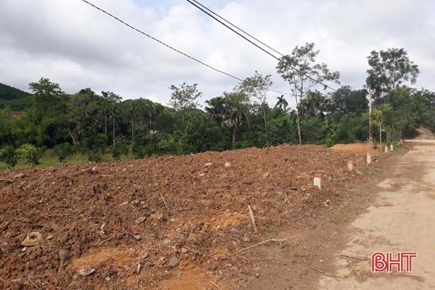 Huyện miền núi Hà Tĩnh chủ động ứng phó với bão số 8