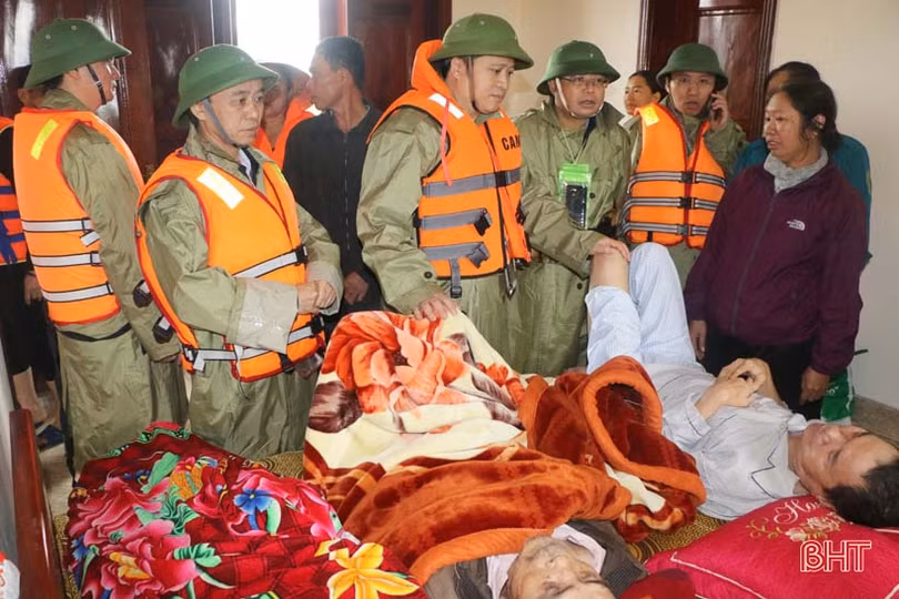 Đáp ứng các nhu cầu thiết yếu, không để người dân nào phải thiếu đói