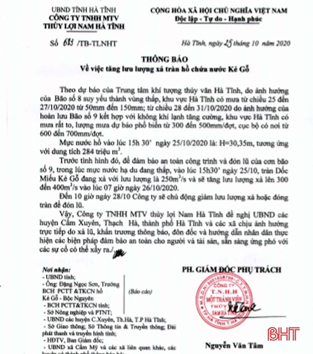 Hồ Kẻ Gỗ đang xả 250m<sup>3</sup>/s, sẽ tăng lưu lượng lên 300 - 400m<sup>3</sup>/s vào 7 giờ sáng 26/10