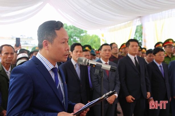 Xúc động lễ an táng 2 liệt sỹ quê Thạch Hà hy sinh tại Quảng Trị