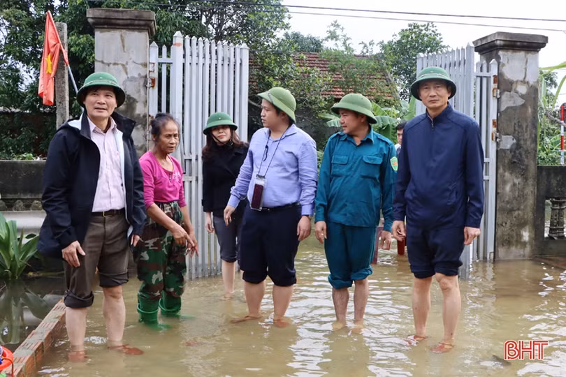 Chủ tịch UBND tỉnh Hà Tĩnh: Kịp thời xử lý môi trường, khắc phục thiệt hại sau khi lũ rút