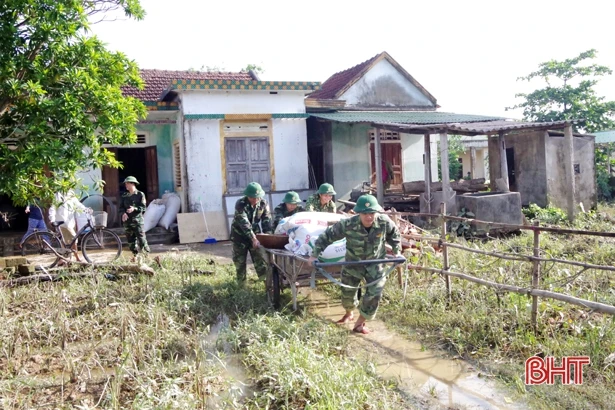 Các đơn vị, nhà hảo tâm chung tay hướng về người dân vùng lũ Hà Tĩnh