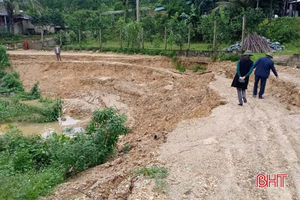 Huyện miền núi Hà Tĩnh chủ động ứng phó với bão số 8