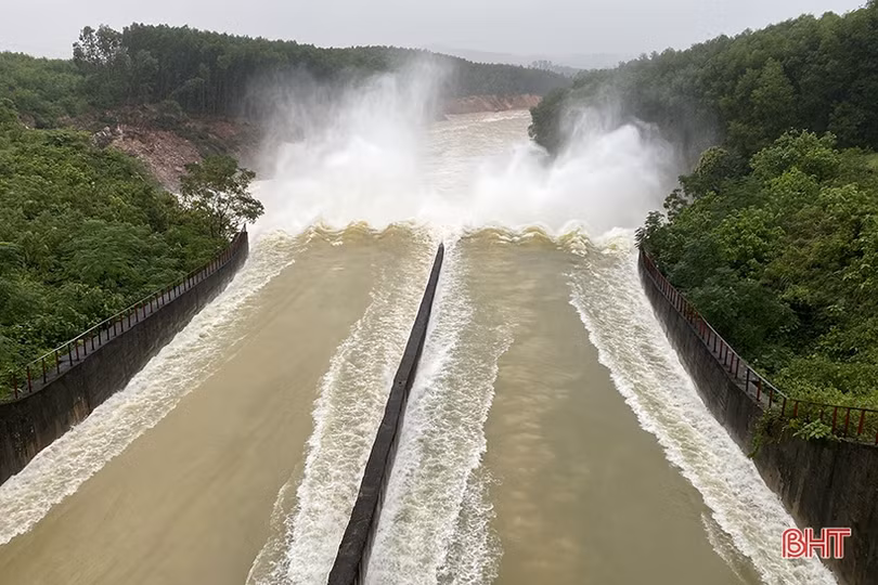 Ưu tiên lúc này là đảm bảo an toàn tối đa về tính mạng, tài sản của Nhân dân Hà Tĩnh