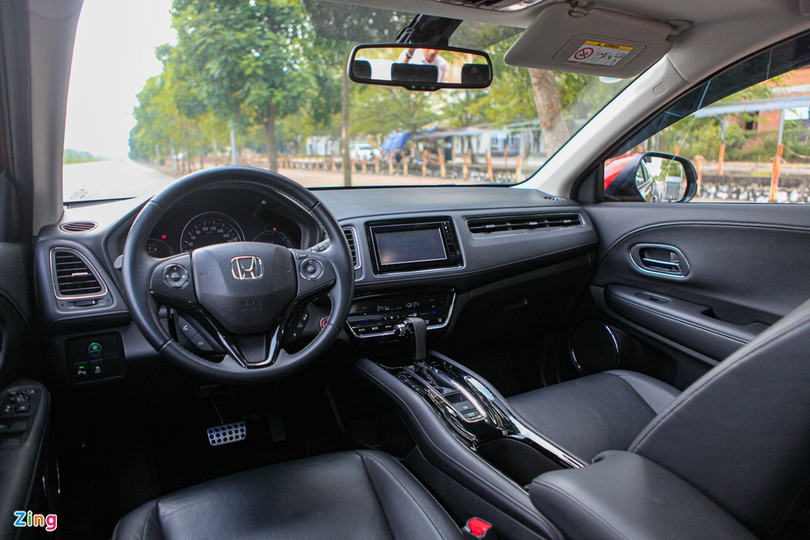 Những mẫu xe nhập khẩu được giảm phí trước bạ trong tháng 10