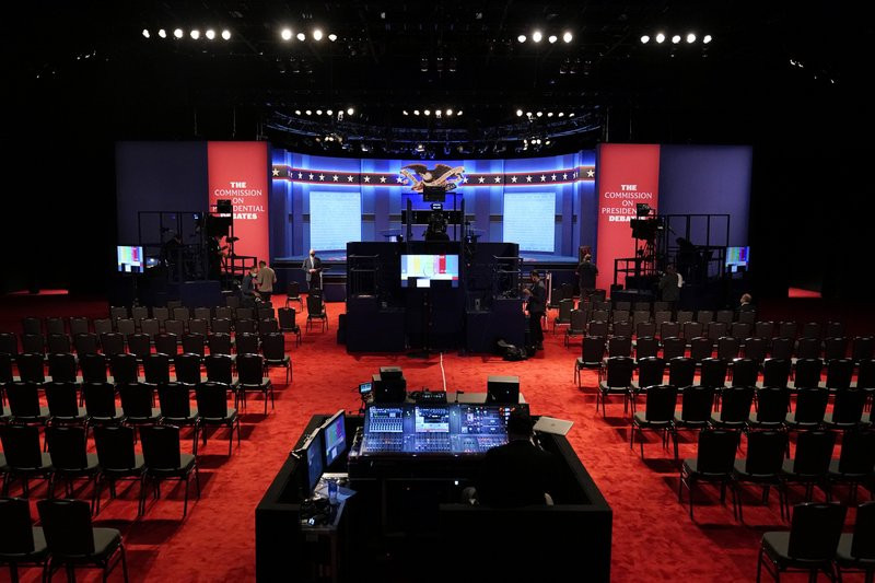 Không khí nơi diễn ra cuộc tranh luận trực tiếp cuối cùng giữa Tổng thống Trump và ứng viên Biden
