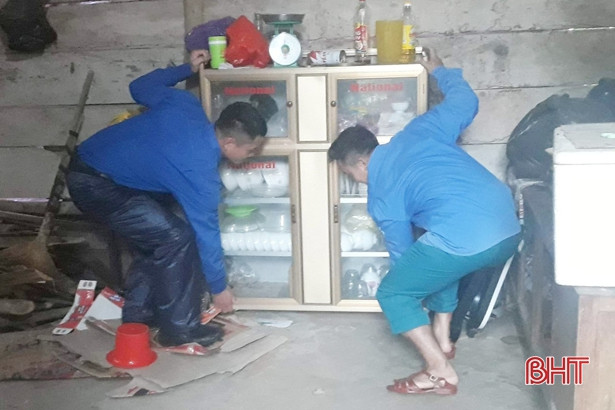 Tuổi trẻ Hà Tĩnh nhiều hoạt động hỗ trợ người dân vùng lũ