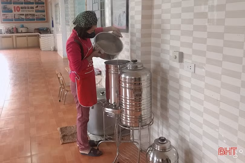 Học sinh Hà Tĩnh hào hứng khởi động ngày học đầu năm Canh Tý