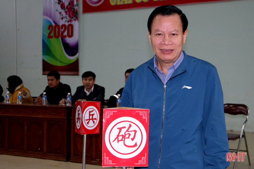 Thành phố Hà Tĩnh khai hội cờ thẻ đầu xuân Canh Tý