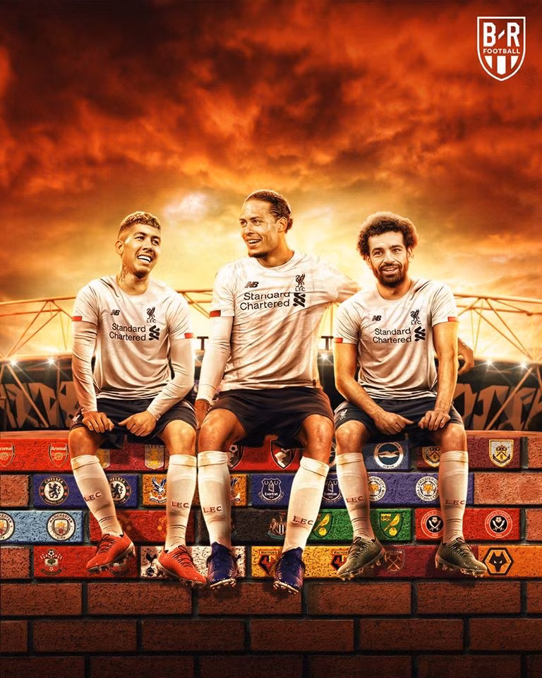 Ảnh chế: Liverpool đánh bại mọi đối thủ ở Ngoại hạng Anh, cúp vô địch trong tay