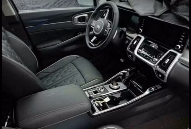 Rò rỉ hình ảnh Kia Sorento 2021 trước ngày ra mắt