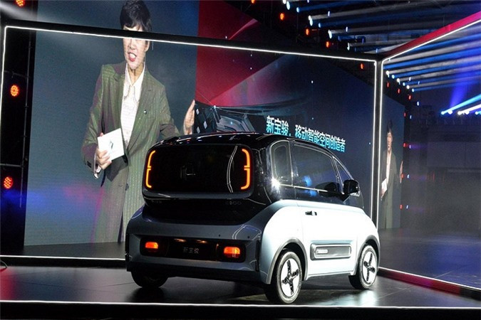 Chi tiết ôtô điện Baojun E300 2020 chỉ từ 200 triệu đồng - Hình 3 Chi tiết ôtô điện Baojun E300 2020 chỉ từ 200 triệu đồng