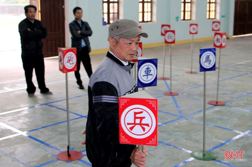 Kỳ thủ Lê Văn Đồng vô địch Giải cờ thẻ TP Hà Tĩnh