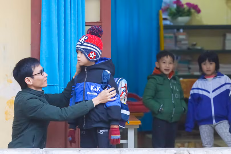 Học sinh Hà Tĩnh hào hứng khởi động ngày học đầu năm Canh Tý