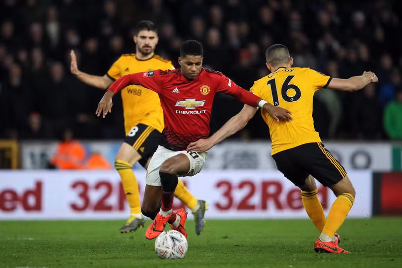 Vòng 25 Ngoại hạng Anh: Tottenham tiếp Man City, Chelsea làm khách Leicester