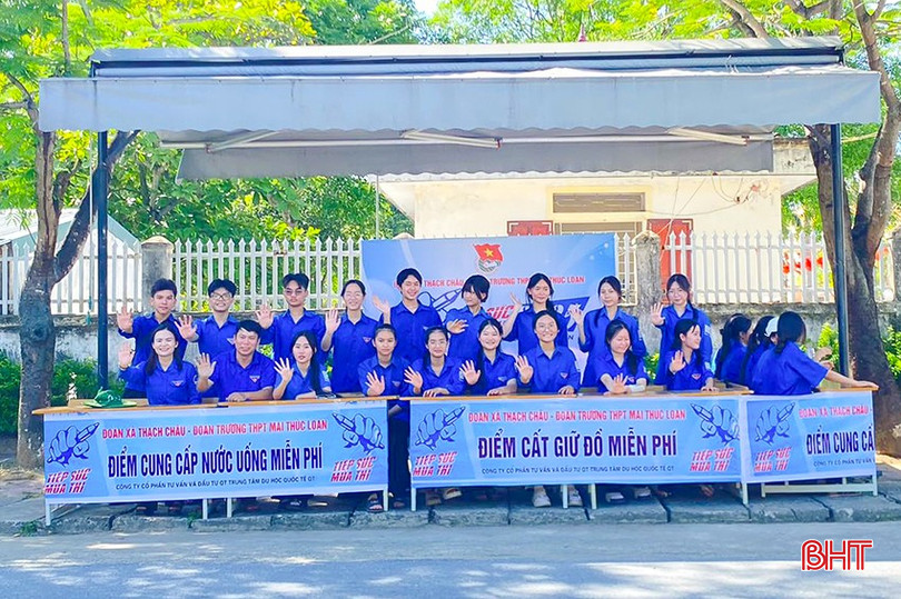 Đoàn viên Trường THPT Mai Thúc Loan hưởng ứng chiến dịch tiếp sức mùa thi tại Kỳ thi vào lớp 10 THPT năm 2025. bqbht_br_doan-vien-truong-thpt-mai-thuc-loan-huong-ung-chien-dich-tiep-suc-mua-thi-tai-ky-thi-vao-lop-10-thpt-nam-2025.jpg