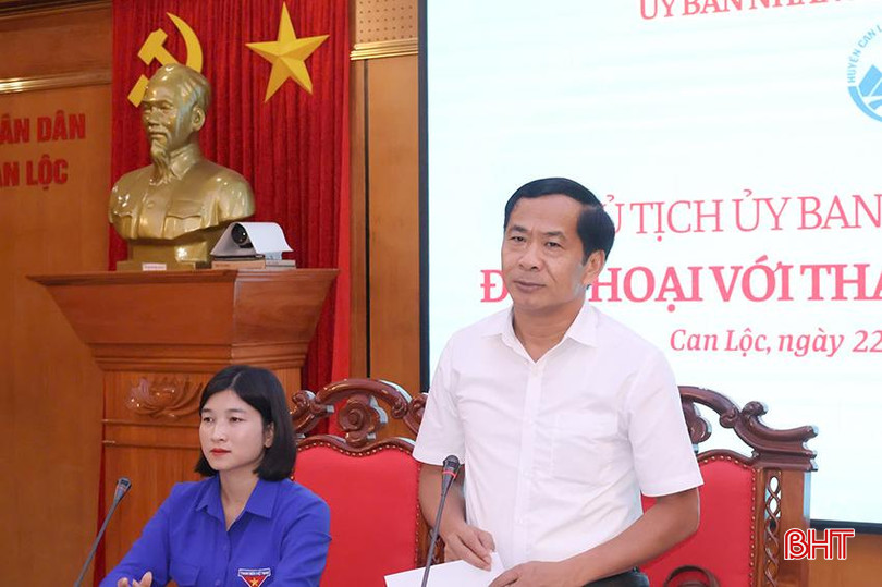 Chủ tịch UBND huyện Võ Xuân Linh phát biểu tại hội nghị. p3.jpg