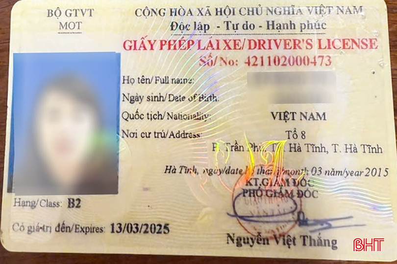 Chuyển đổi GPLX không chỉ giúp làm sạch và hoàn thiện dữ liệu cá nhân, mà còn góp phần ngăn ngừa gian lận giấy tờ, nâng cao hiệu quả quản lý nhà nước trong lĩnh vực giao thông vận tải. bqbht_br_6090799695948628.jpg