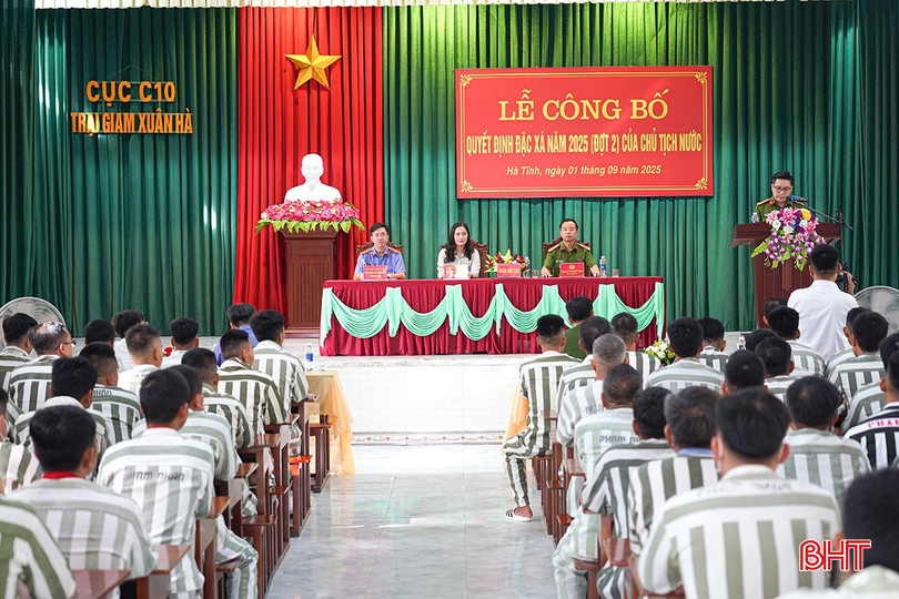 Đại biểu tham dự buổi lễ. bqbht_br_x1.jpg