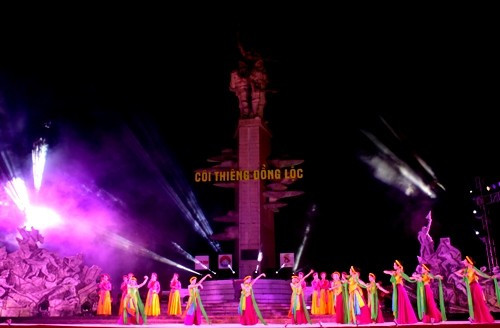 Chương trình nghệ thuật “Cõi thiêng Đồng Lộc” ảnh 5 Chương trình nghệ thuật “Cõi thiêng Đồng Lộc” ảnh 5