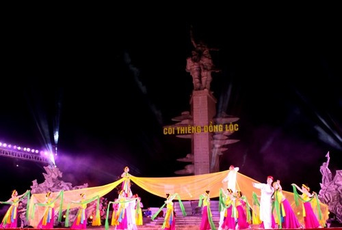 Chương trình nghệ thuật “Cõi thiêng Đồng Lộc” ảnh 1 Chương trình nghệ thuật “Cõi thiêng Đồng Lộc” ảnh 1