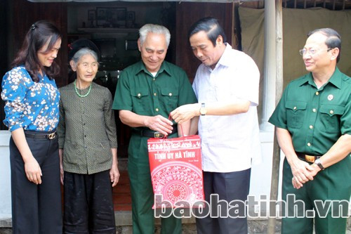 ... chúc các CCB sống khỏe, sống vui và làm tấm gương cho con cháu noi theo