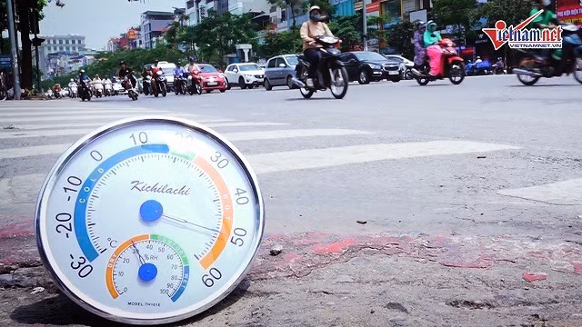 Hà Tĩnh tiếp tục nắng nóng gay gắt, đề phòng ảnh hưởng của tia tử ngoại