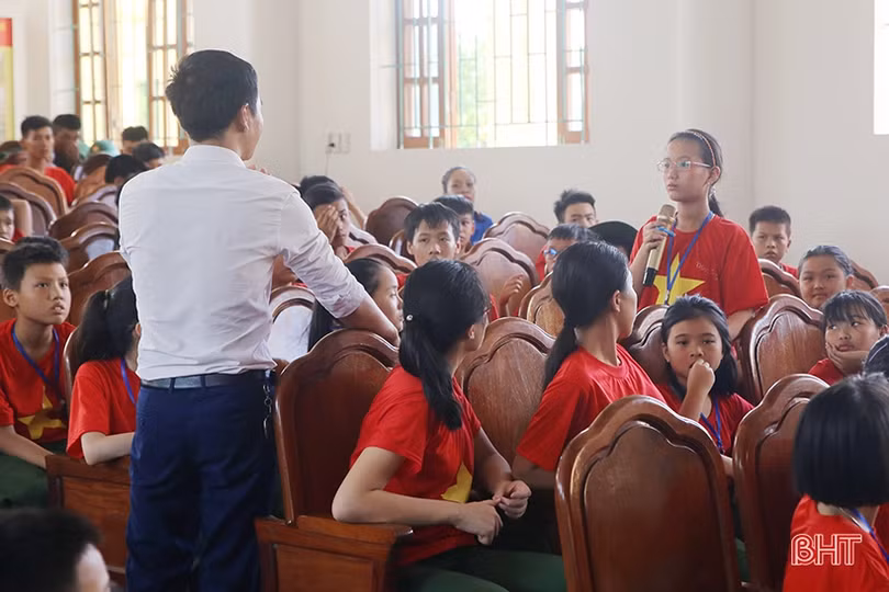Học sinh Hà Tĩnh trưởng thành qua trải nghiệm môi trường quân ngũ