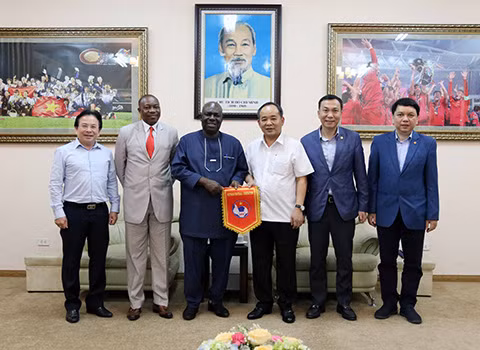 Việt Nam sắp đối đầu với đội từng 6 lần dự World Cup
