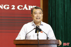 Trưởng ban Tổ chức Trung ương Lê Minh Hưng tiếp xúc cử tri tại Hà Tĩnh