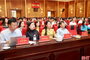 Gặp mặt ứng viên ĐBQH khóa XVI và đại biểu HĐND tỉnh khóa XIX