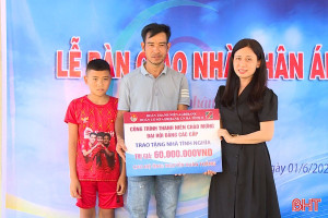 Báo Hà Tĩnh khánh thành 2 căn nhà nhân ái