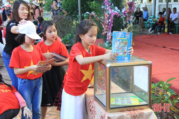 “Trang sách tuổi hồng” ở Nghi Xuân - sân khấu hóa những câu chuyện cổ tích