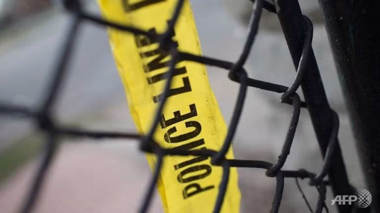 8 người chết, 120 người nhập viện do ngộ độc rượu ở Philippines