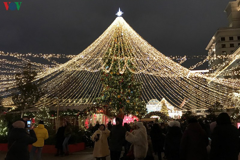 nước nga hân hoan chào đón năm mới 2020 hình 3 Nước Nga hân hoan chào đón Năm mới 2020