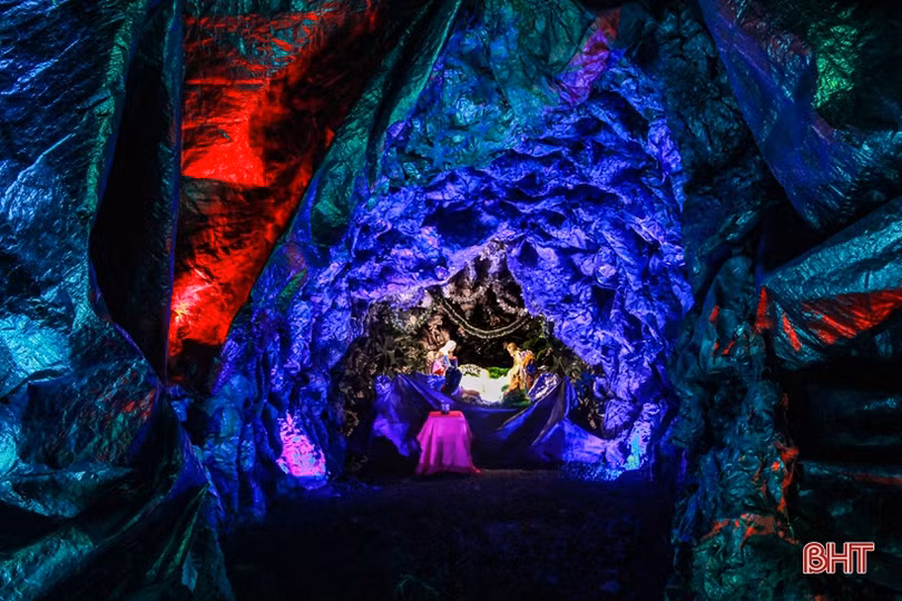 Nghi Xuân rực rỡ ánh đèn đón Giáng sinh