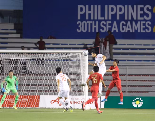 Chuẩn bị dẫn dắt ĐT Indonesia, HLV Shin Tae-yong gửi “chiến thư” đến Park Hang-seo