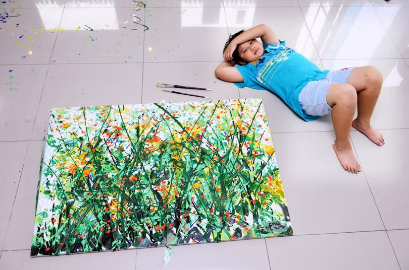 Ngắm các tác phẩm của “thần đồng hội họa Việt Nam” được ví như danh họa Pollock