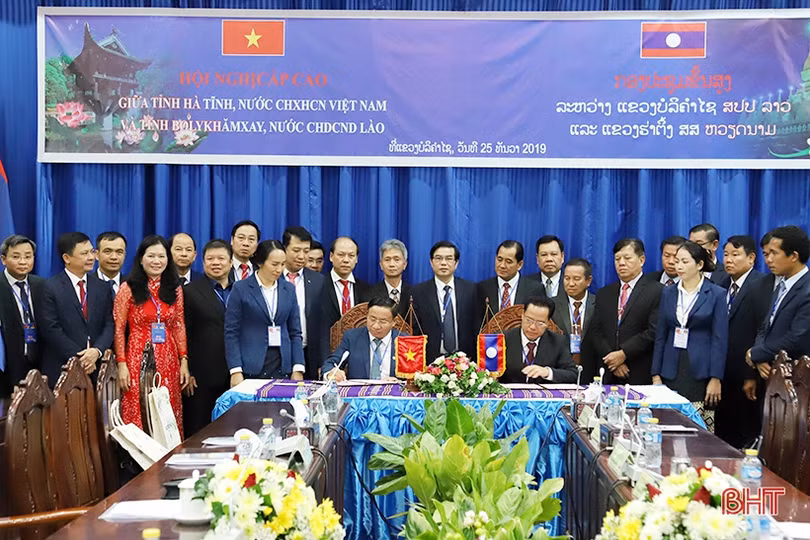 Hà Tĩnh và Bôlykhămxay xây dựng hình mẫu về hợp tác hữu nghị đặc biệt Lào - Việt