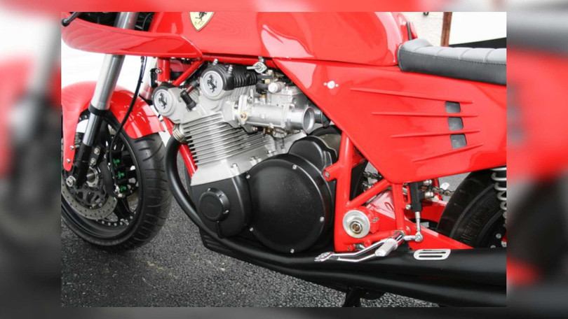 Khám phá chiếc mô tô Ferrari độc nhất thế giới