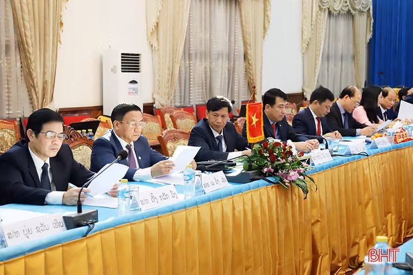 Hà Tĩnh - Khăm Muộn tiếp tục phát huy mối quan hệ hợp tác, cùng phát triển