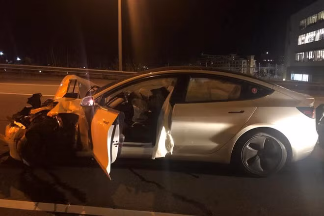 Ôtô càng hiện đại, tai nạn càng nhiều?