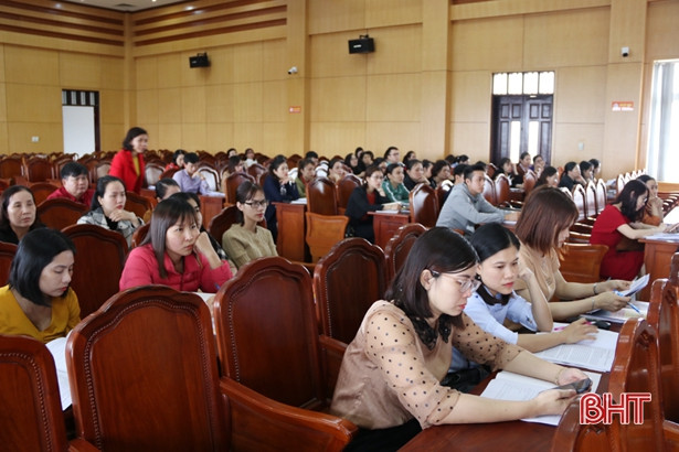 180 doanh nghiệp Hà Tĩnh học cách sử dụng hóa đơn điện tử