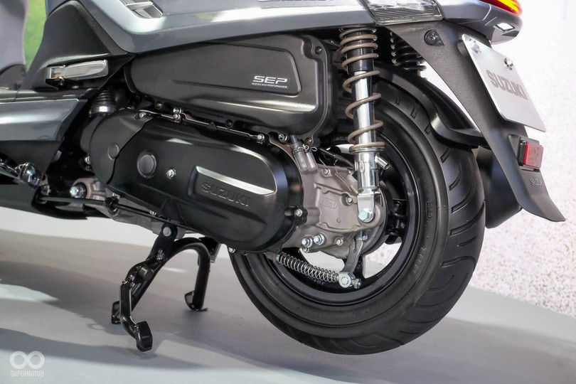 Xe ga Suzuki Saluto 125 ra mắt - kiểu dáng cổ điển, trang bị smartkey