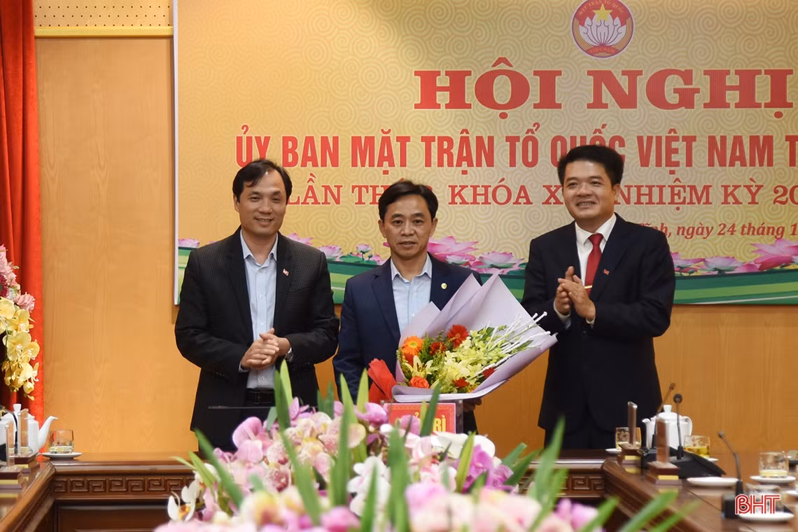 Ông Trần Nhật Tân giữ chức vụ Chủ tịch Ủy ban MTTQ tỉnh Hà Tĩnh