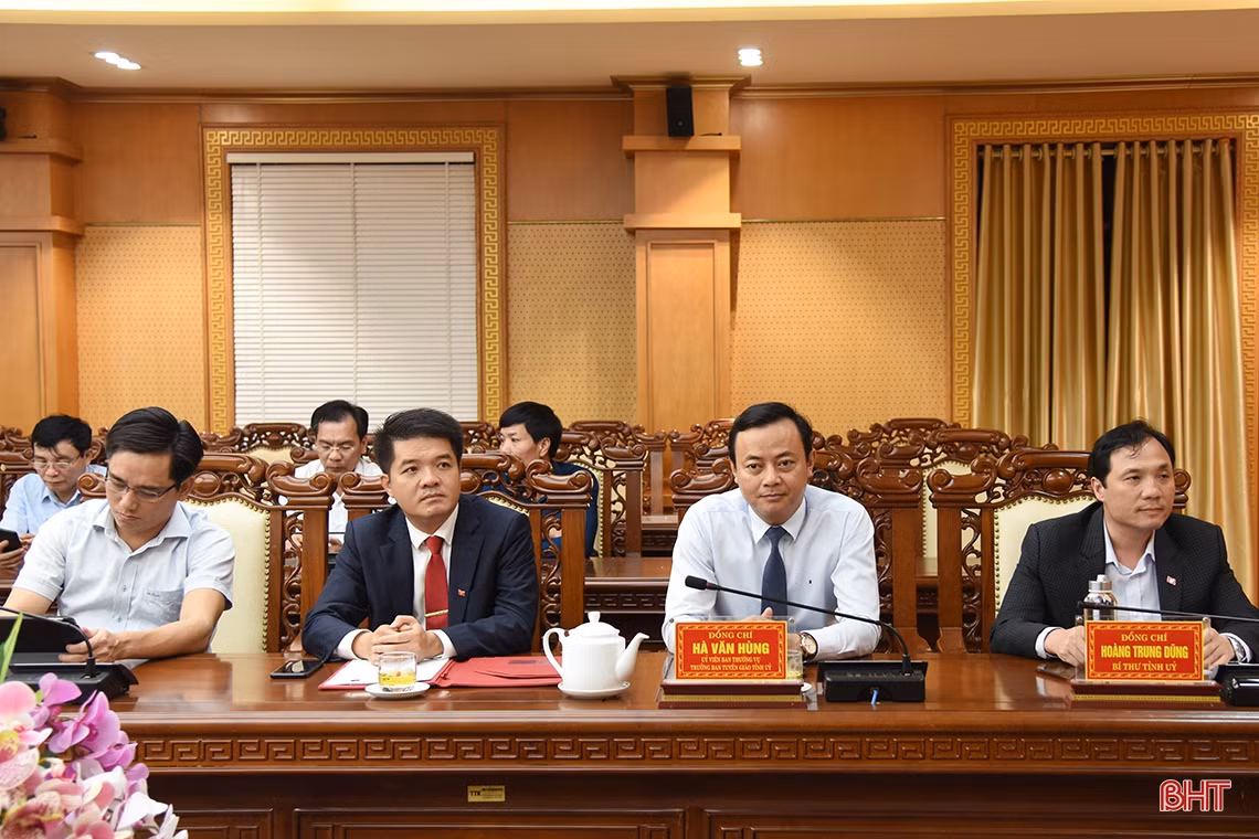 Ông Trần Nhật Tân giữ chức vụ Chủ tịch Ủy ban MTTQ tỉnh Hà Tĩnh